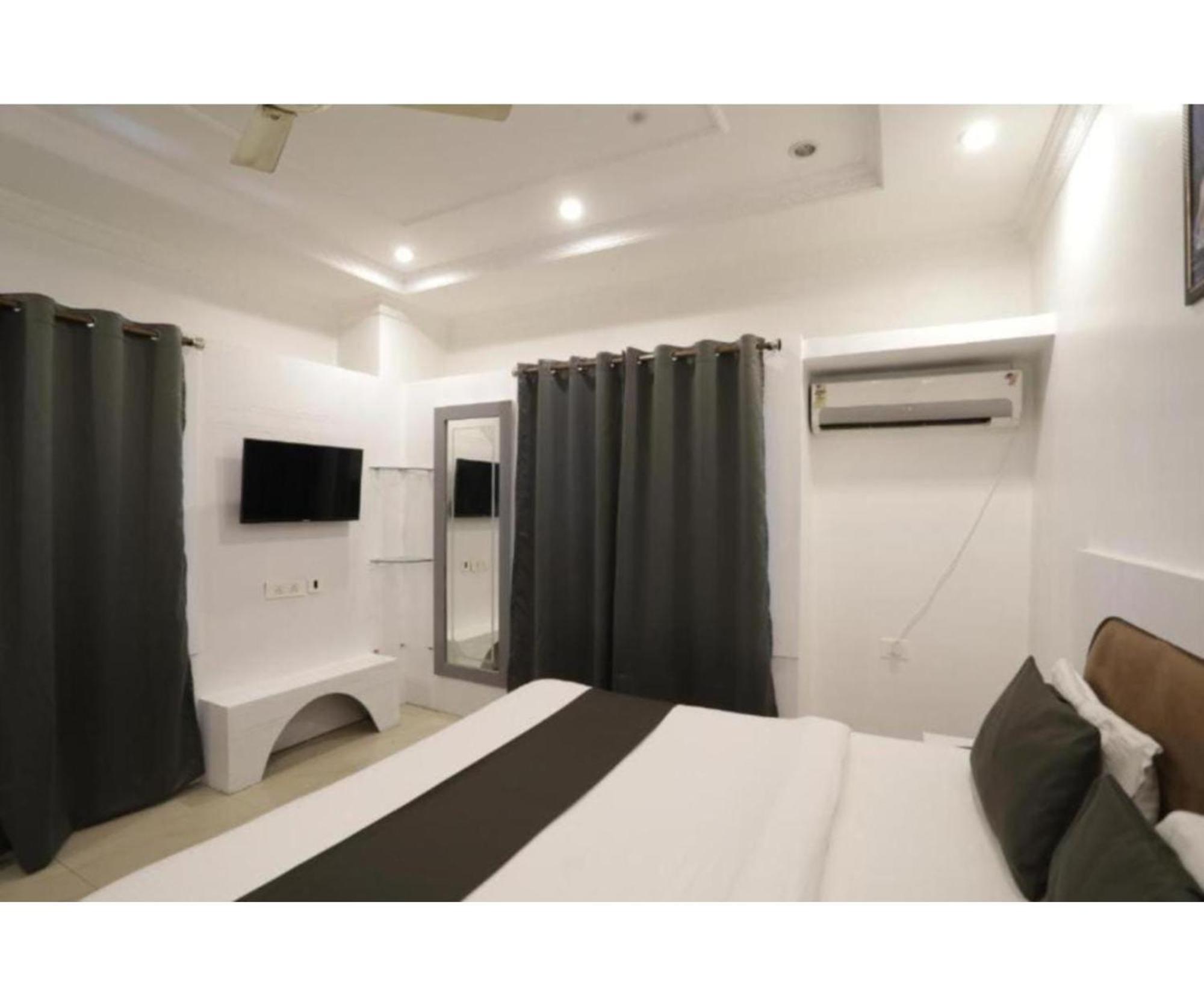 Day S Inn Luxury Stay Near Care Hospital In Budget Friendly Price Best Seller Bhubaneswar Eksteriør bilde