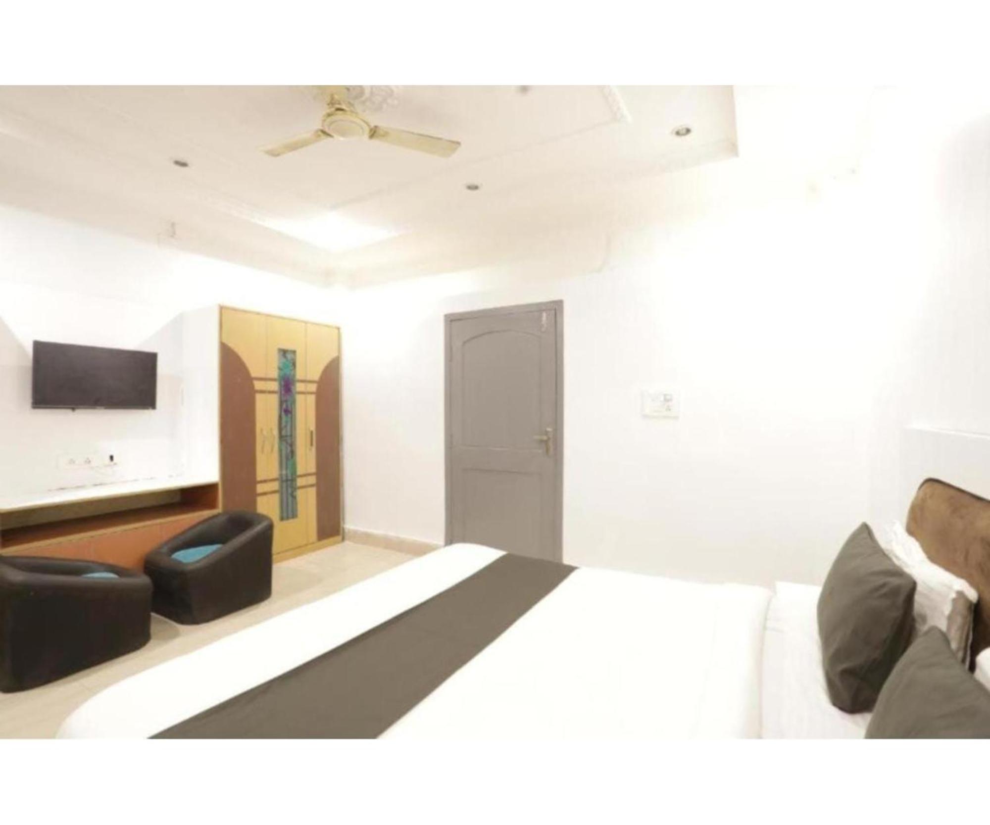 Day S Inn Luxury Stay Near Care Hospital In Budget Friendly Price Best Seller Bhubaneswar Eksteriør bilde