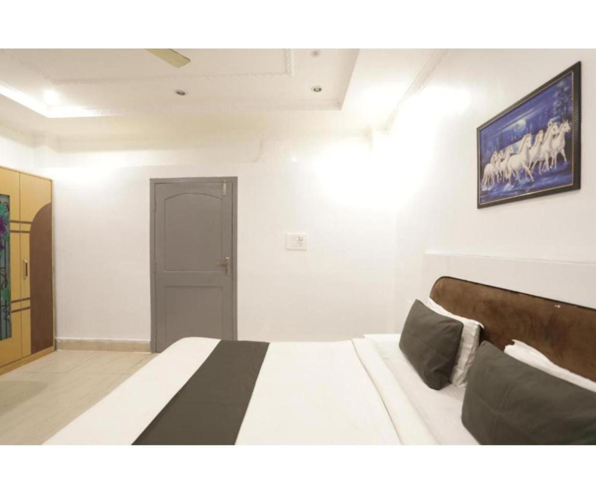 Day S Inn Luxury Stay Near Care Hospital In Budget Friendly Price Best Seller Bhubaneswar Eksteriør bilde
